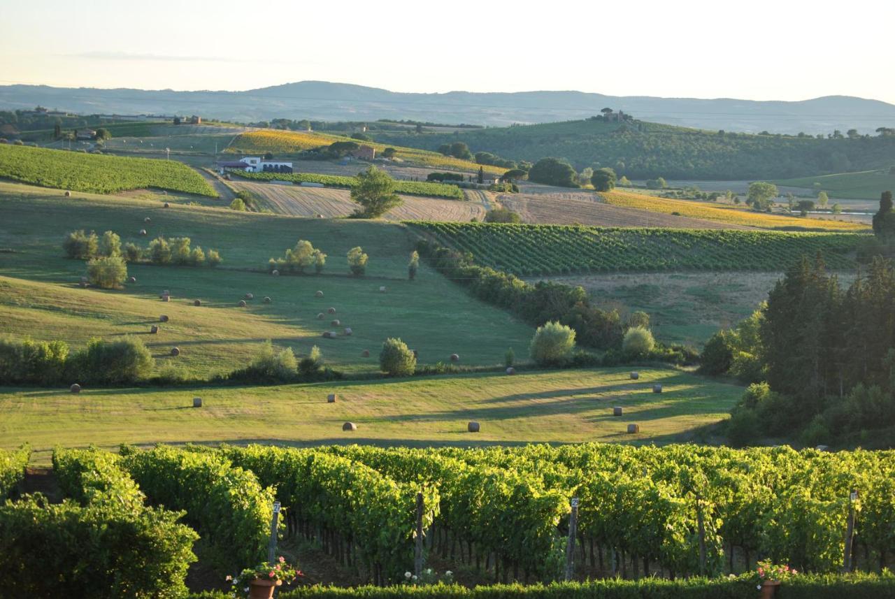 Villa La Valiana - Full Estate In Montepulciano - Heated Pool 발리아노 외부 사진