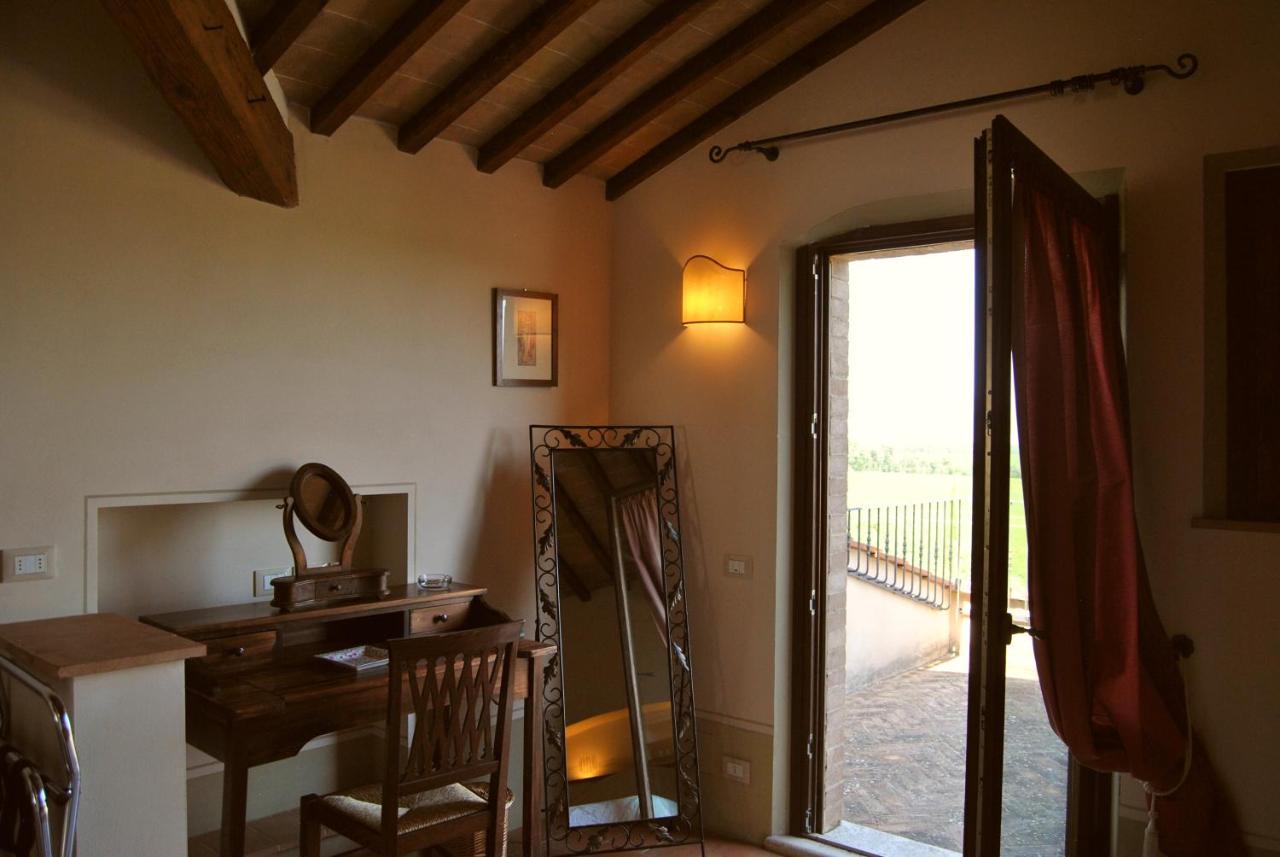 Villa La Valiana - Full Estate In Montepulciano - Heated Pool 발리아노 객실 사진