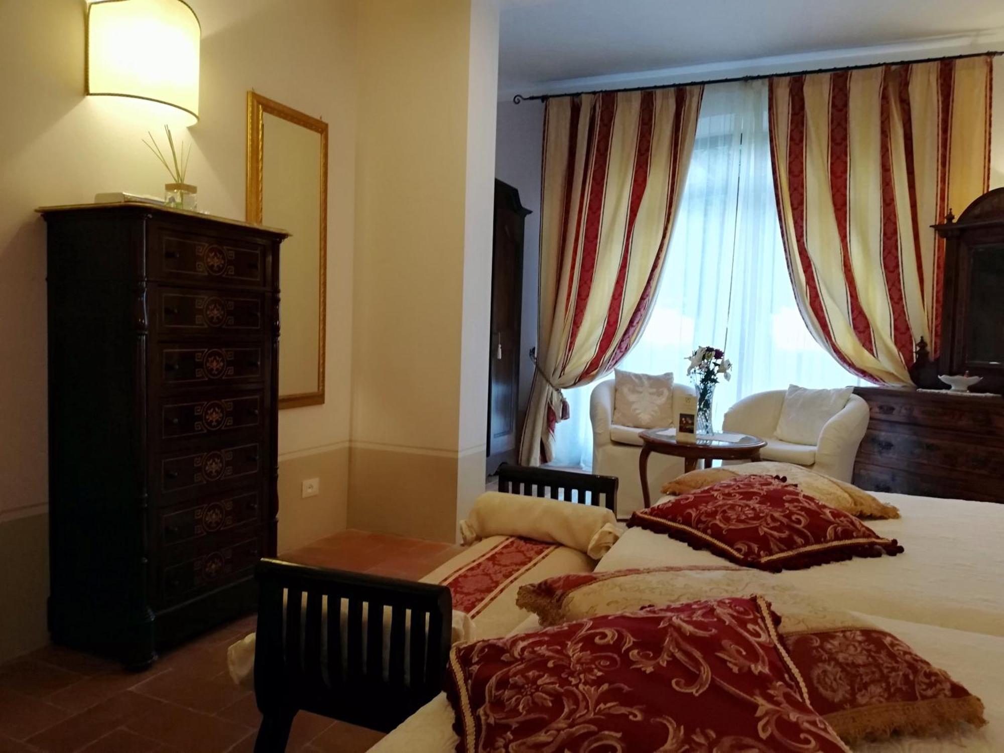 Villa La Valiana - Full Estate In Montepulciano - Heated Pool 발리아노 객실 사진